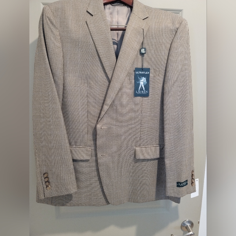 Brand new Ralph Lauren sport coat 46R, brown